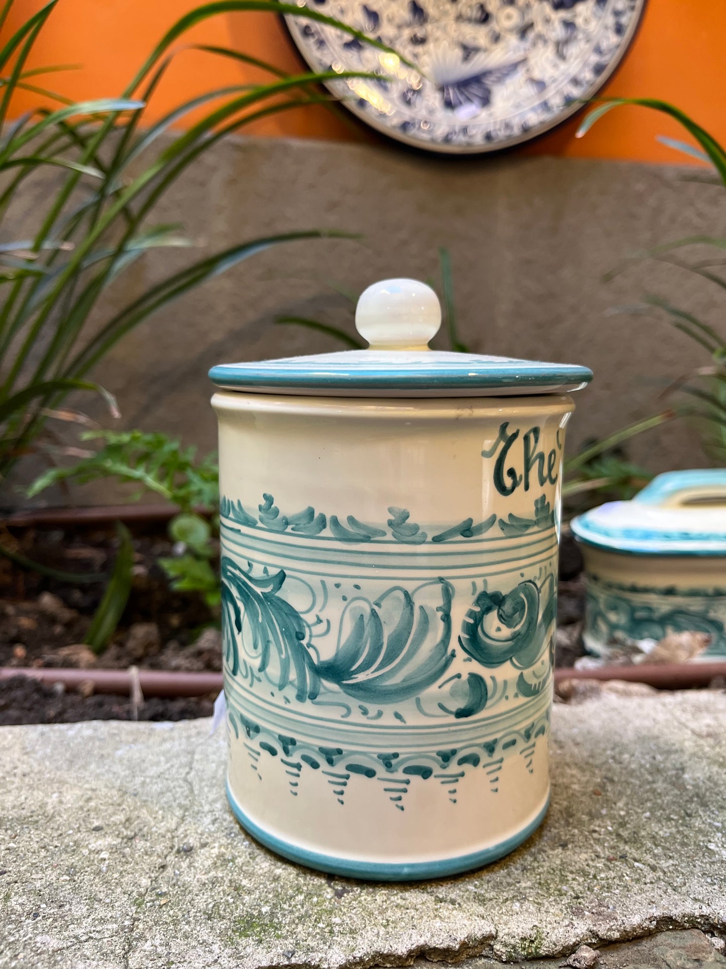 Ceramic tea jar