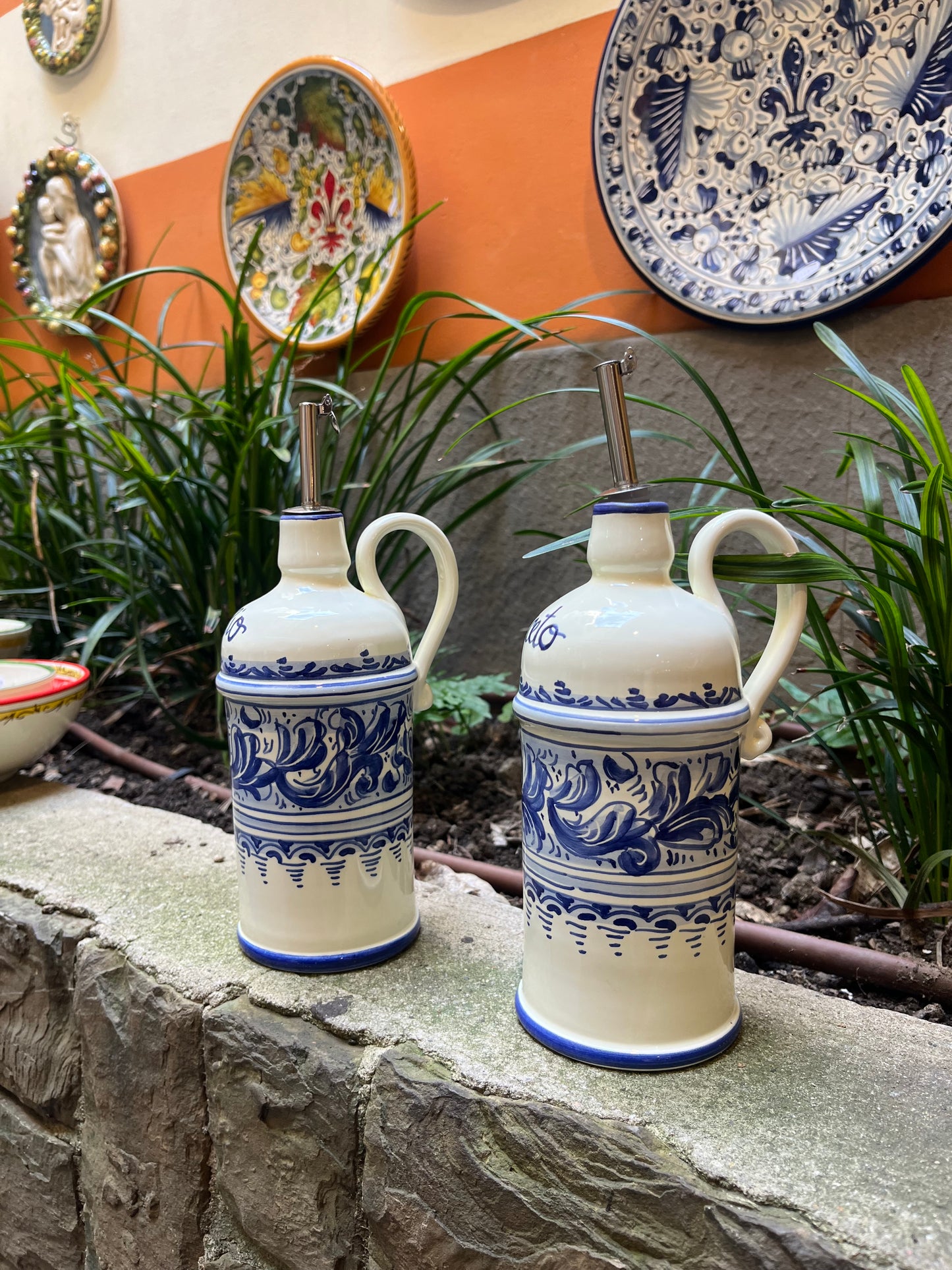 Ceramic oil and vinegar set of 2