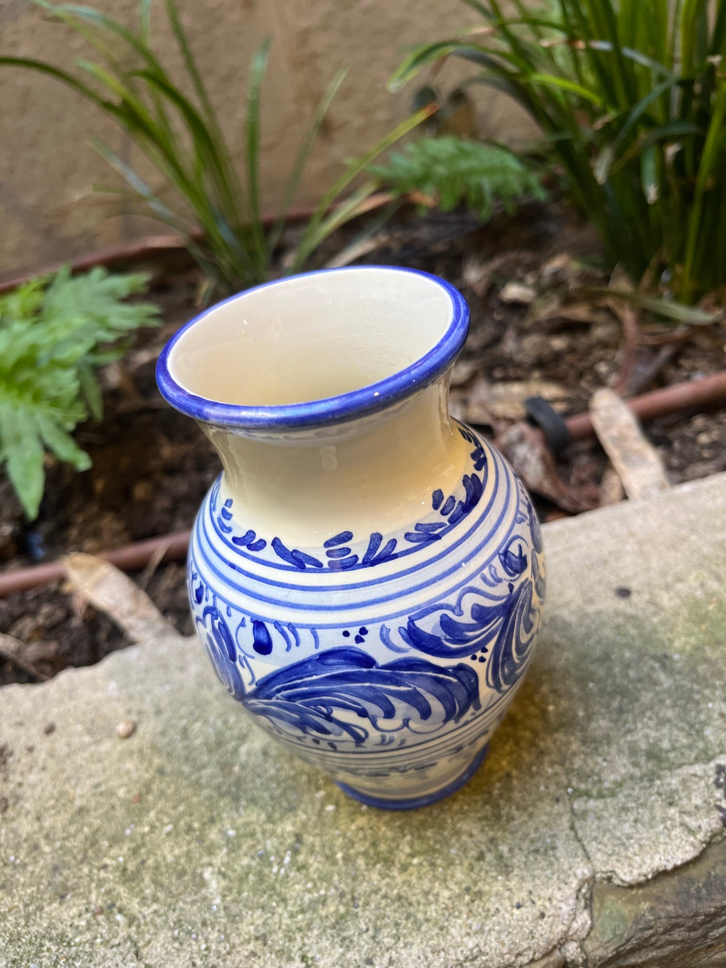 Ceramic vase