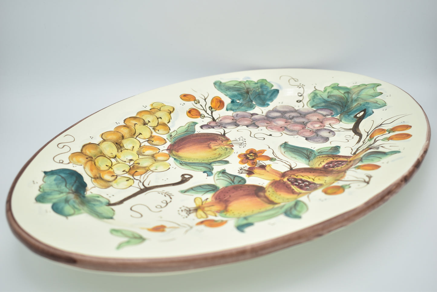 Piatto ovale grande in ceramica