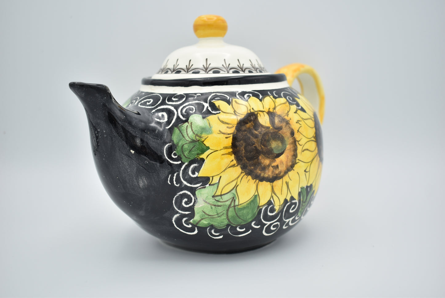 Teiera in ceramica
