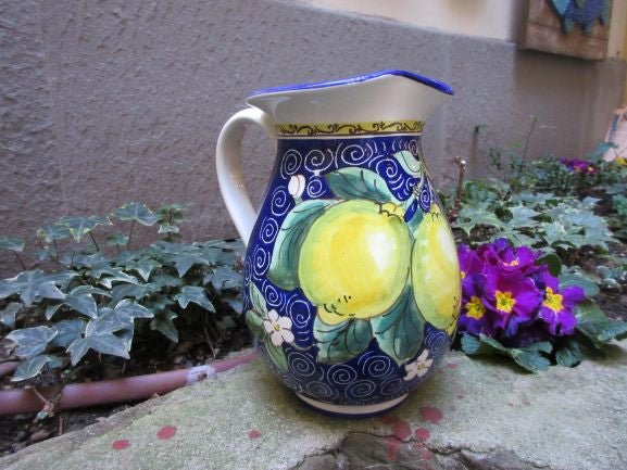 brocca in ceramica