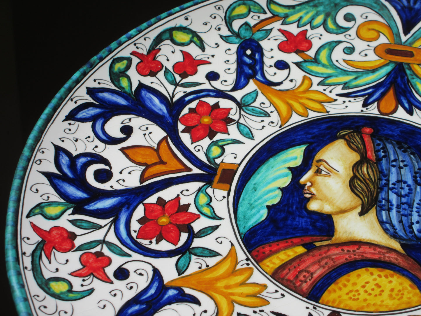 piatto di ceramica