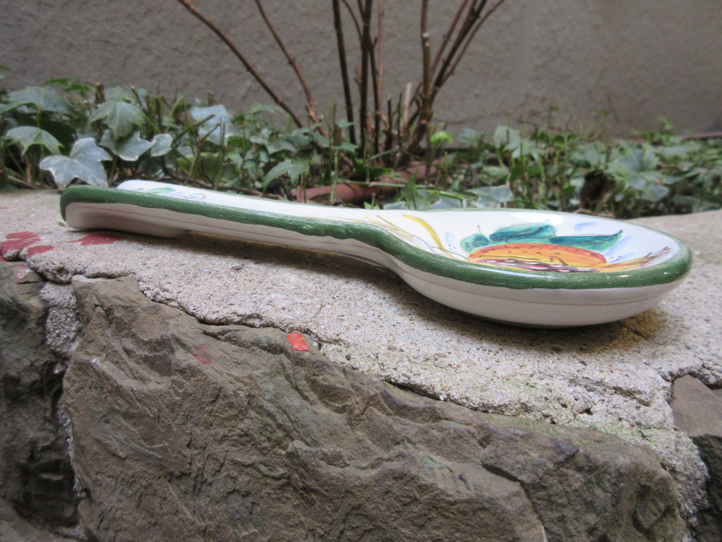 Poggiamestolo in ceramica
