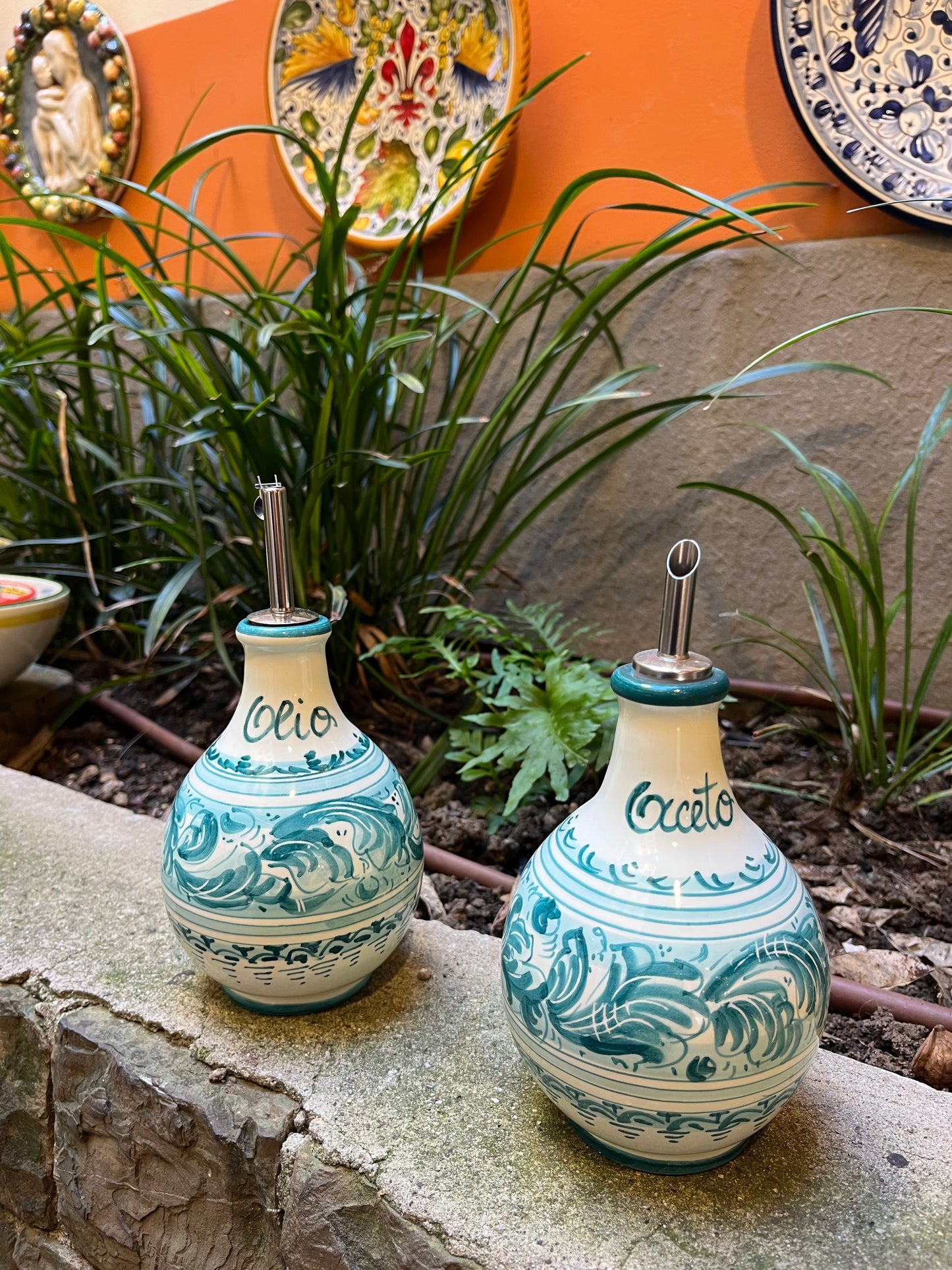 Ceramic oil and vinegar set of 2