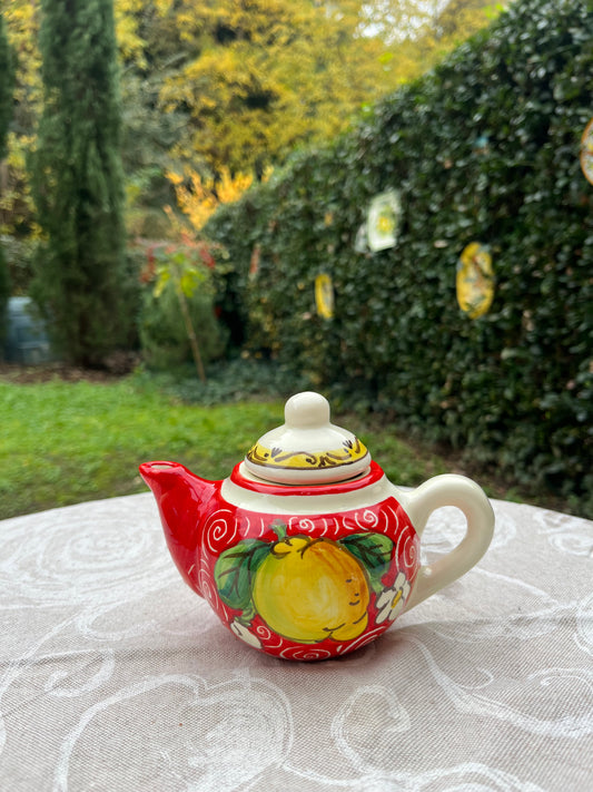 Ceramic tea pot