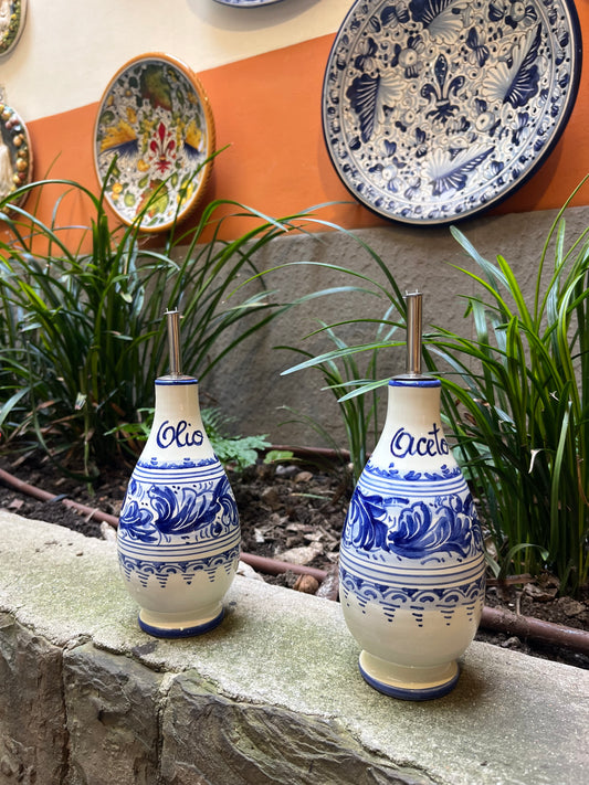 Ceramic oil and vinegar set of 2
