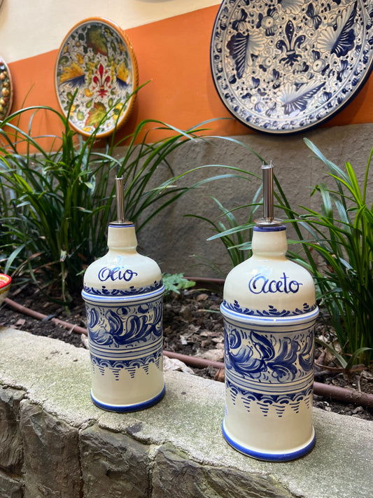 Ceramic oil and vinegar set of 2