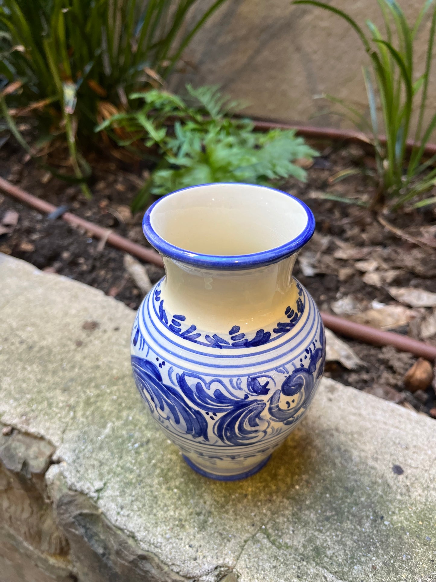 Ceramic vase