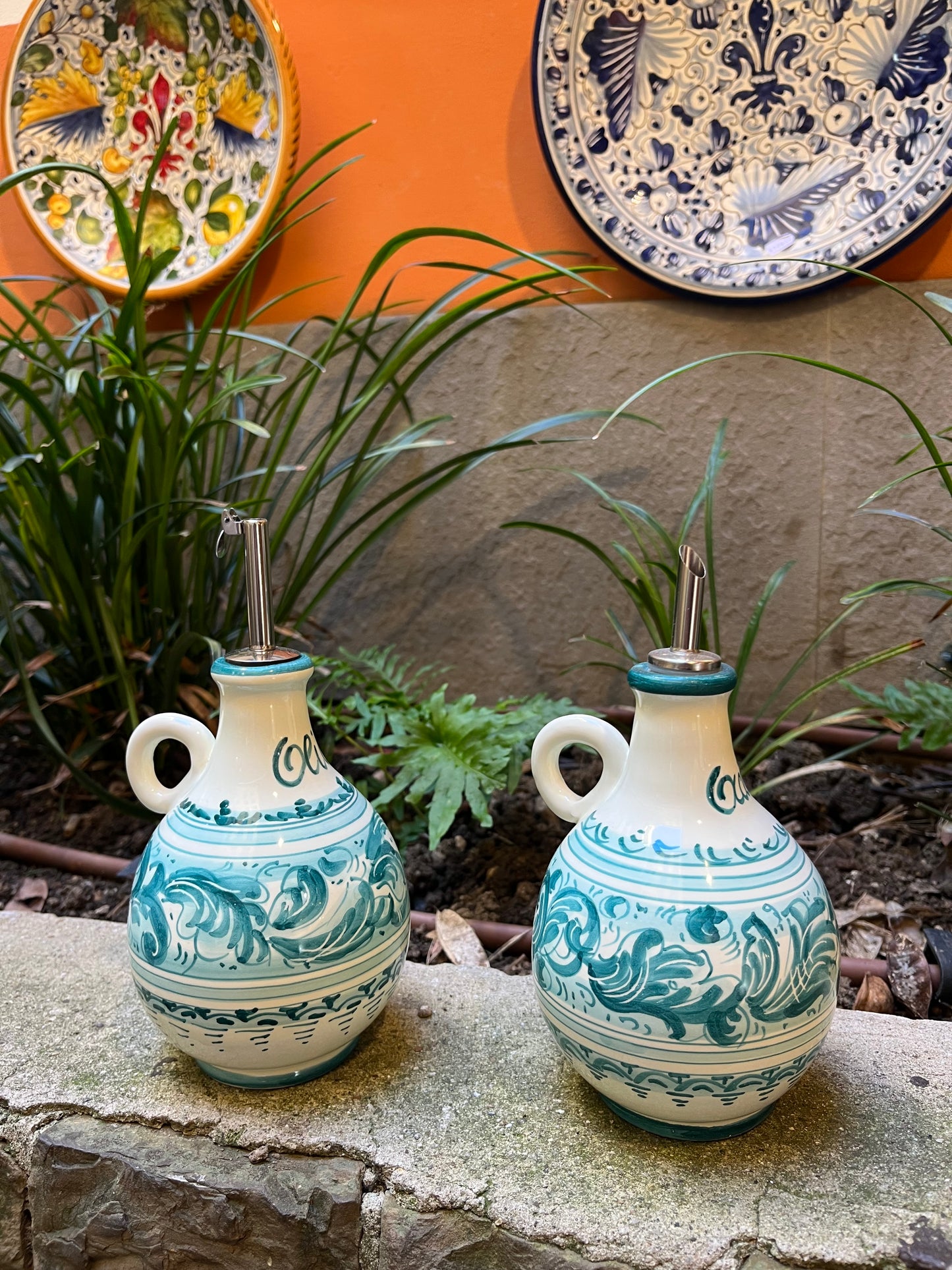 Ceramic oil and vinegar set of 2