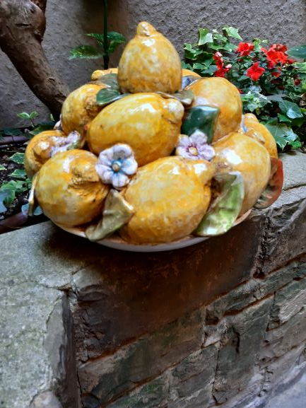 ceramic home decor