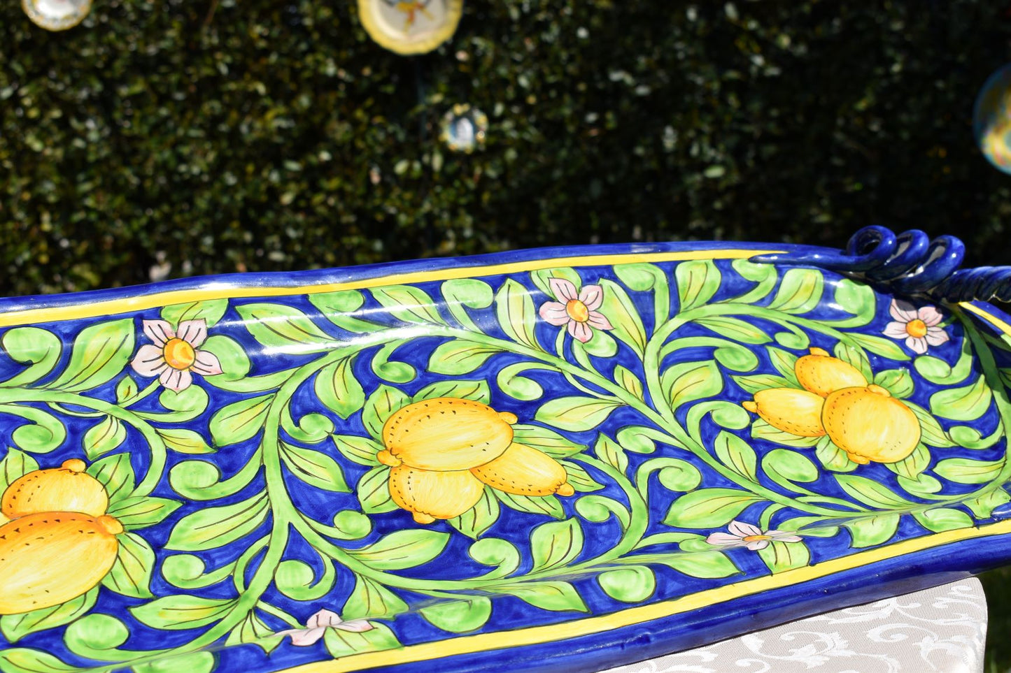 Piatto in ceramica