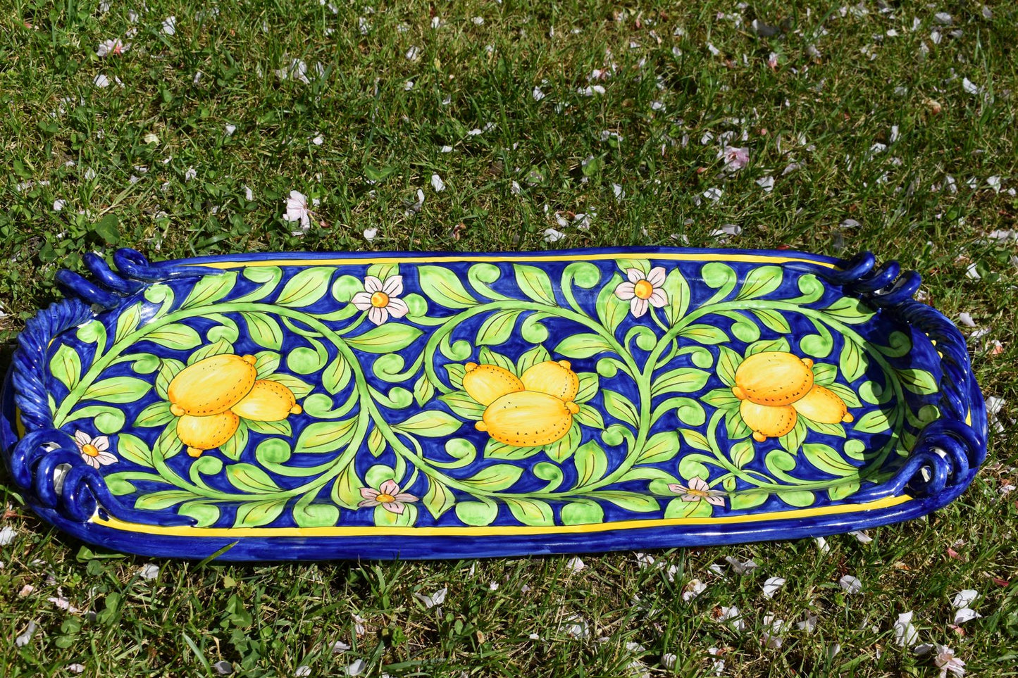 Piatto in ceramica
