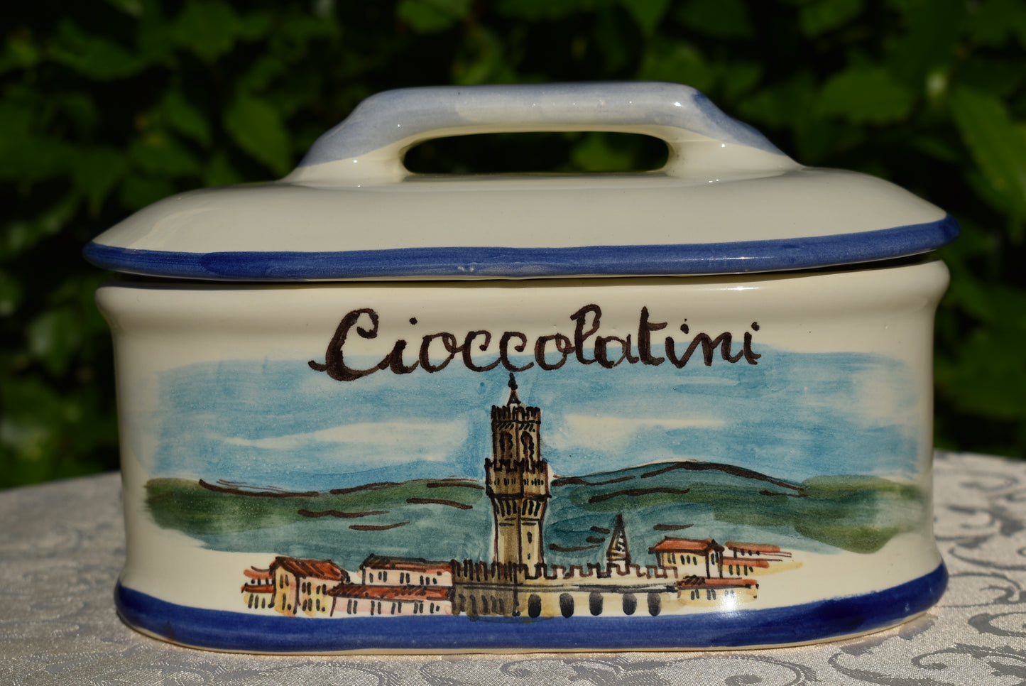 Barattolo contenitore in ceramica
