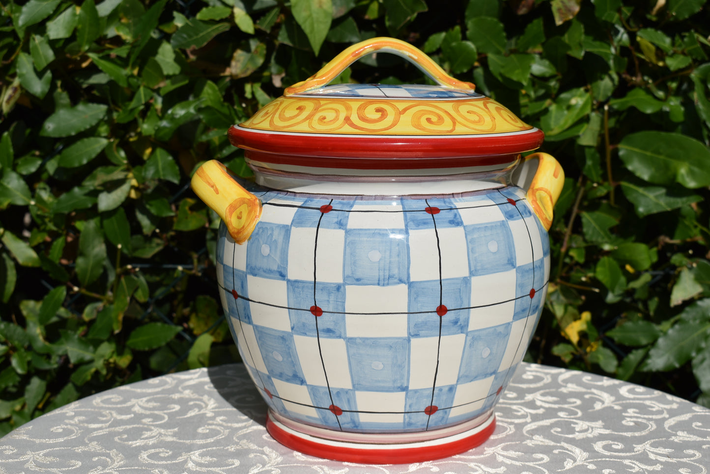 barattolo di biscotti in ceramica