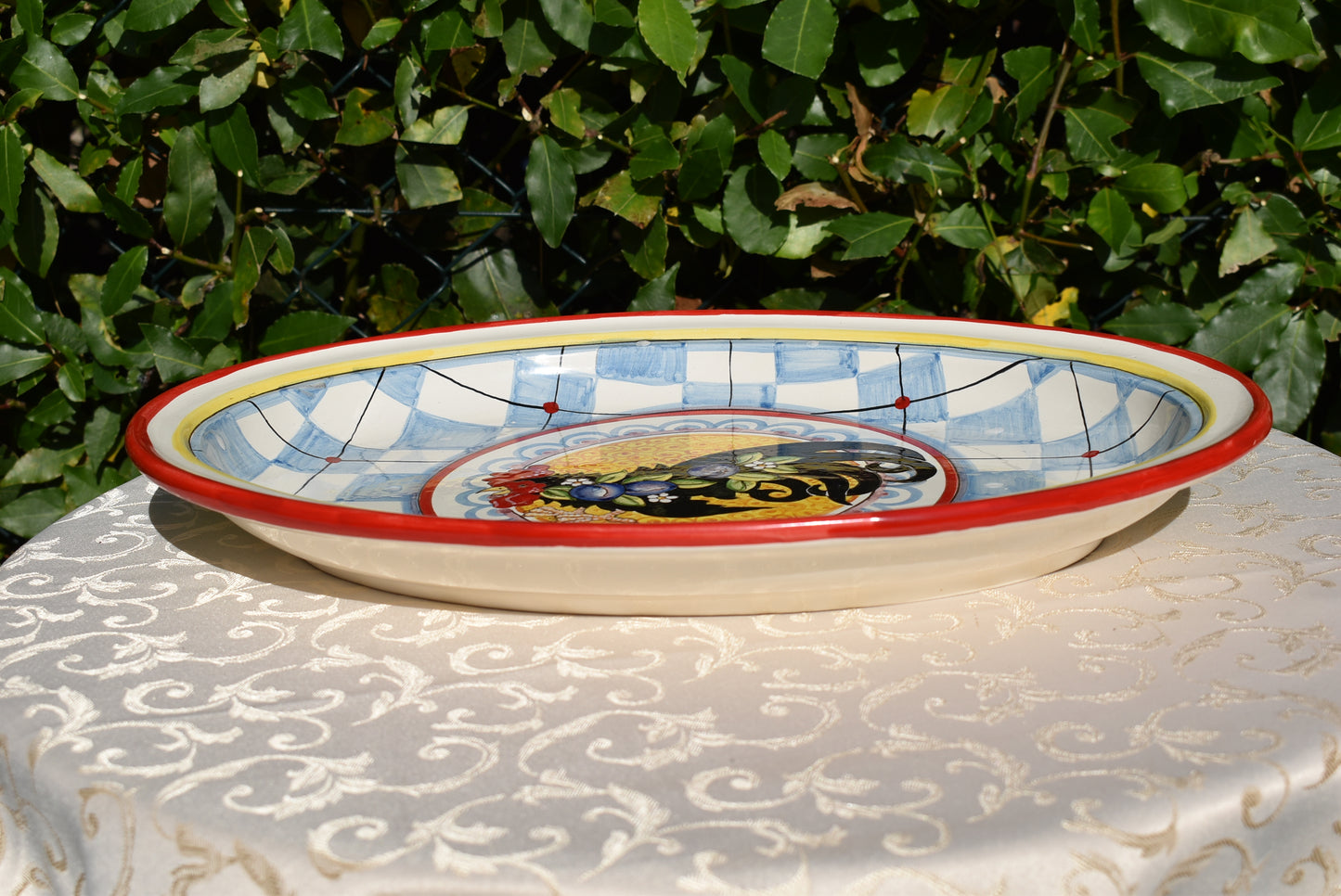Piatto in ceramica