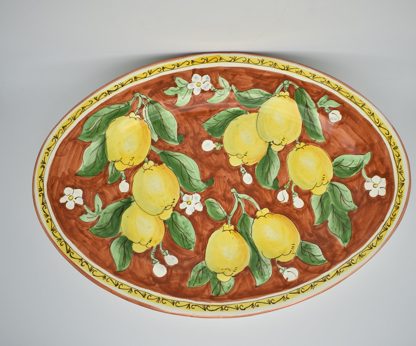 Piatto ovale grande in ceramica