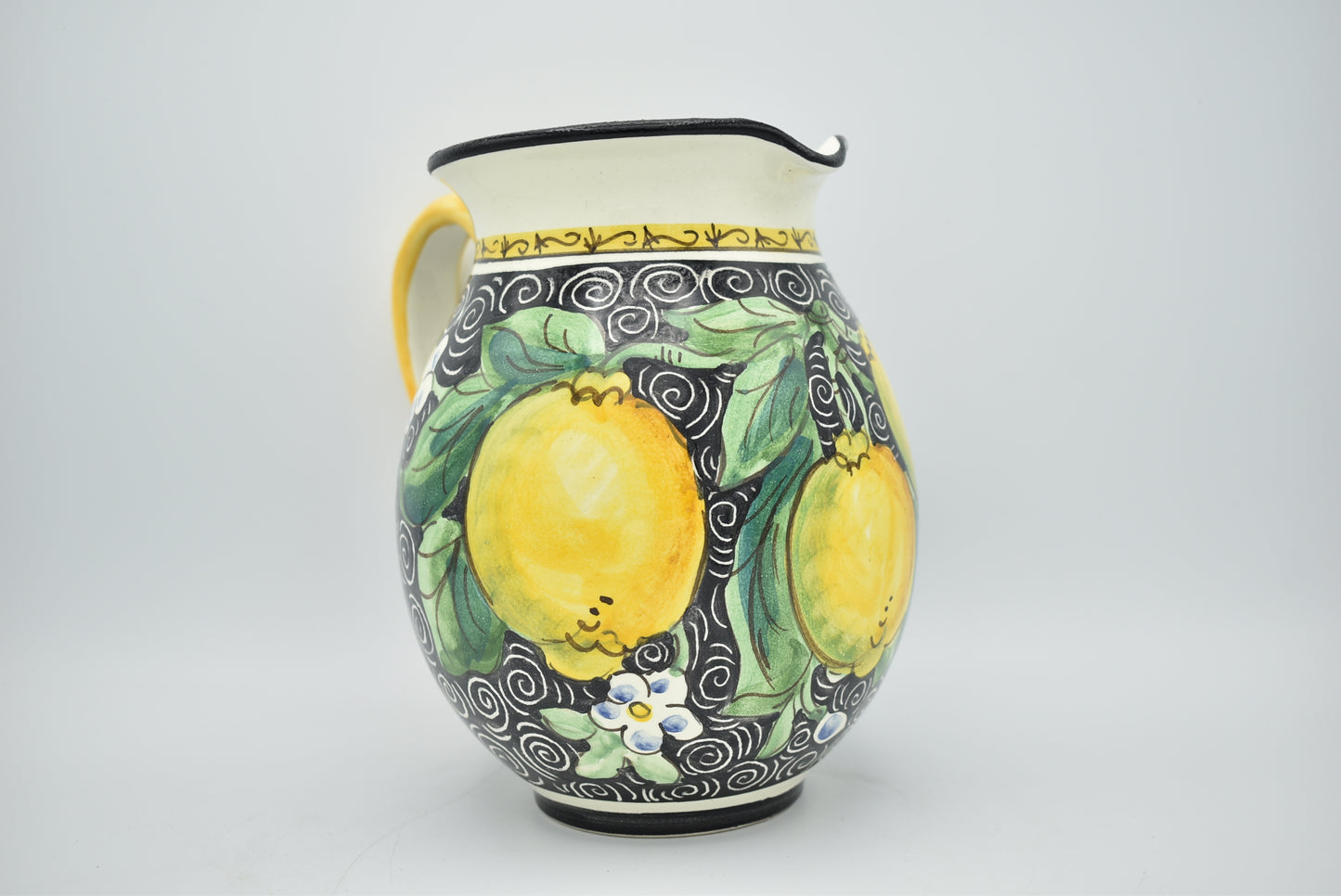 Brocca in ceramica