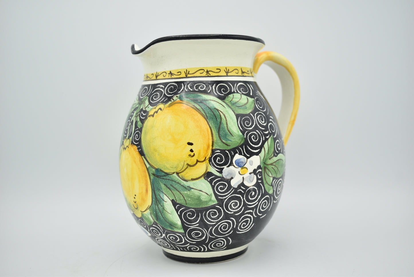 Brocca in ceramica