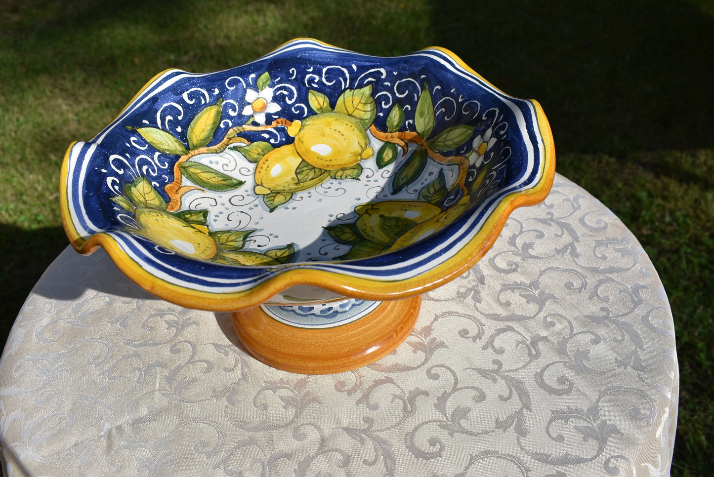 centrotavola in ceramica per tavolo