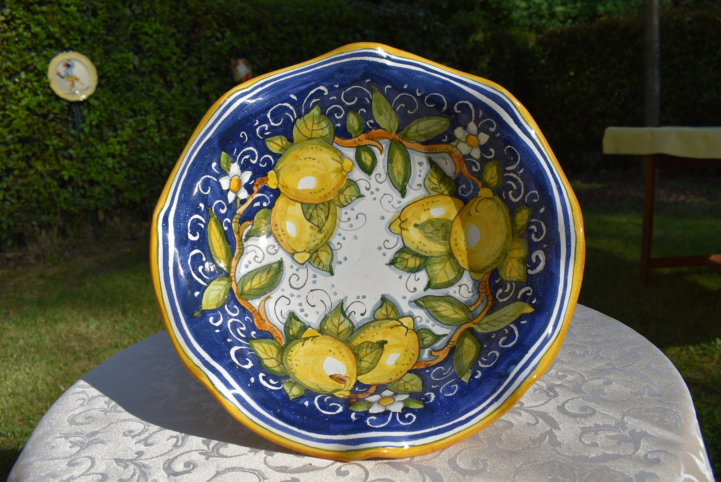 centrotavola in ceramica per tavolo