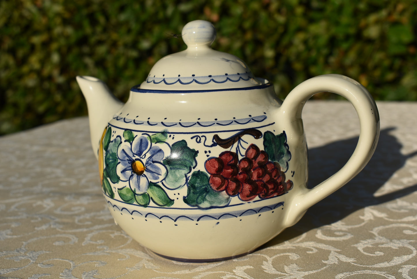 Teiera in ceramica