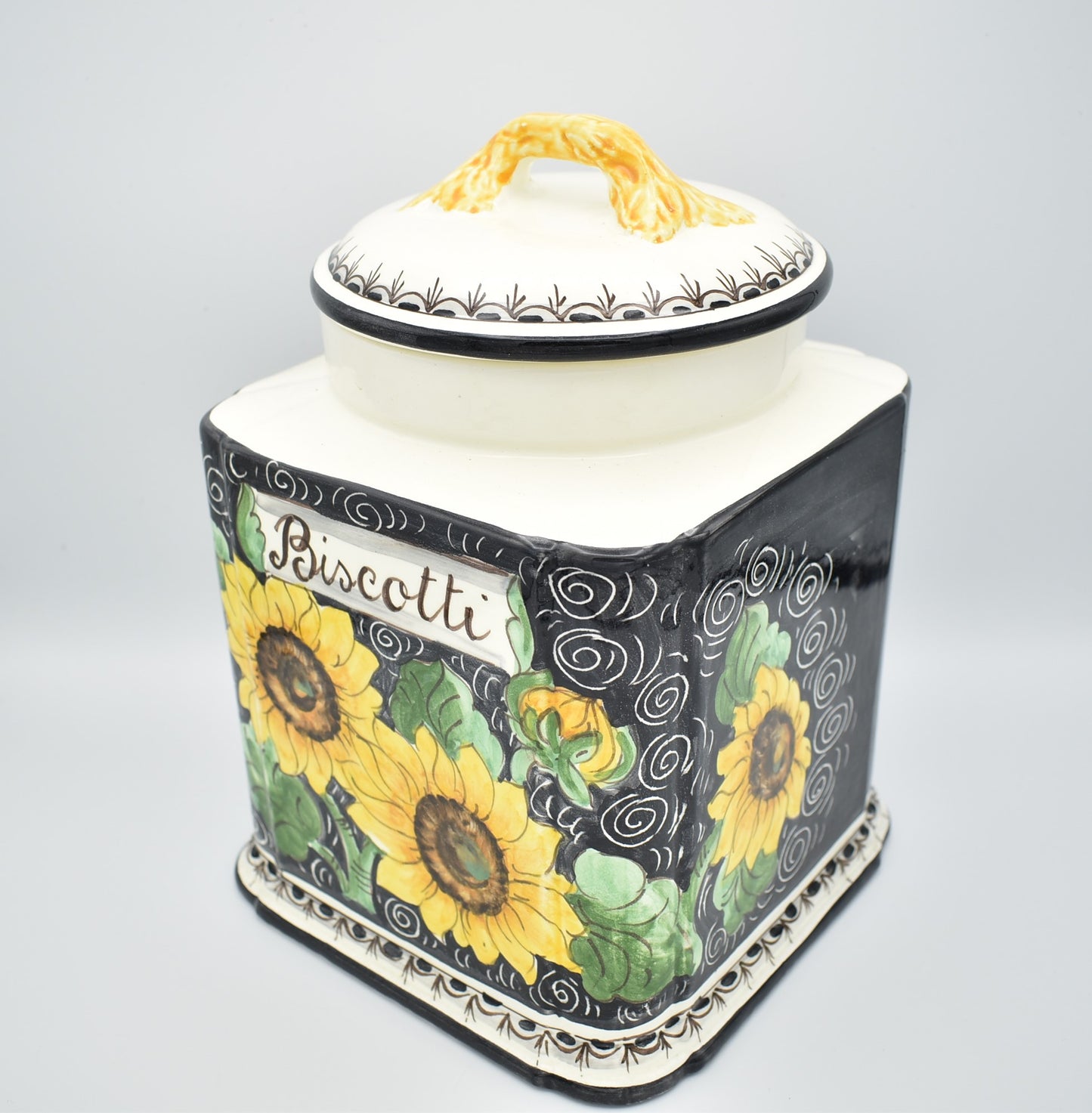 barattolo di biscotti in ceramica