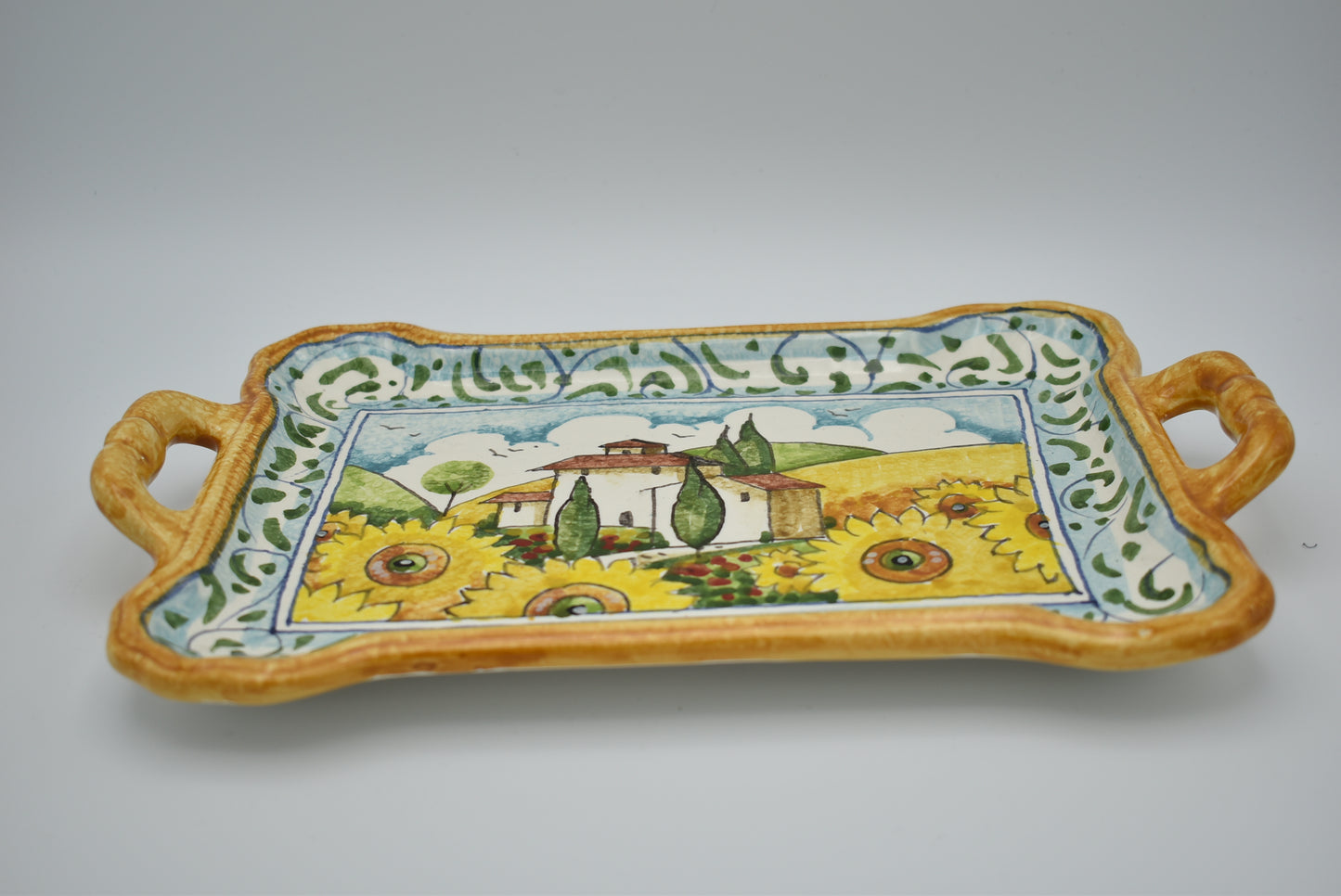 Vassoio in ceramica con manico