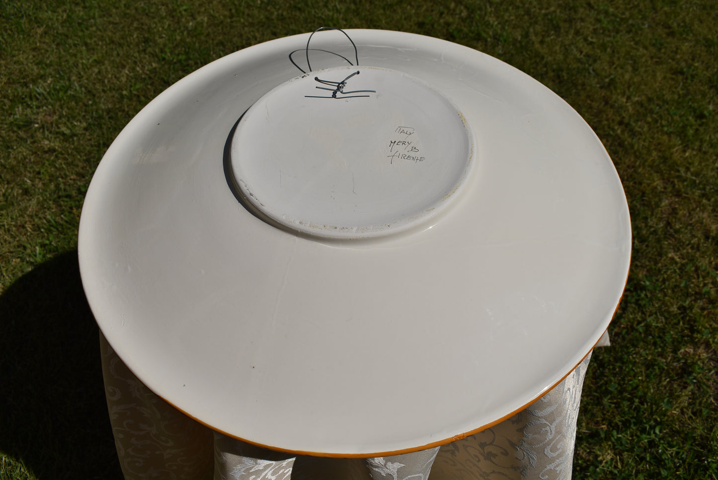 Piatto in ceramica