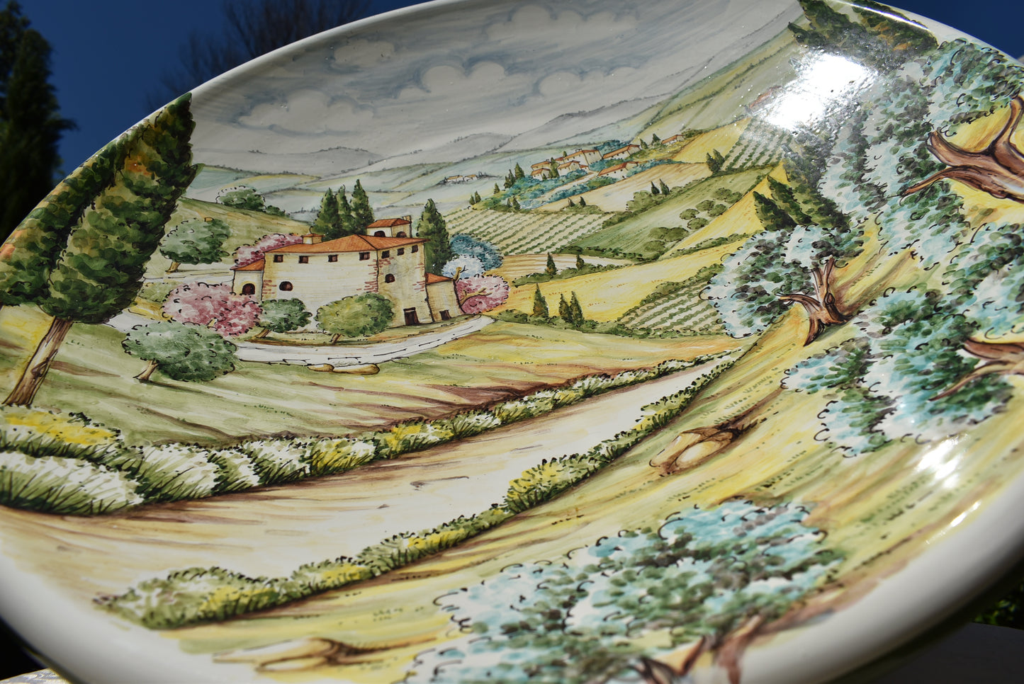 Piatto in ceramica
