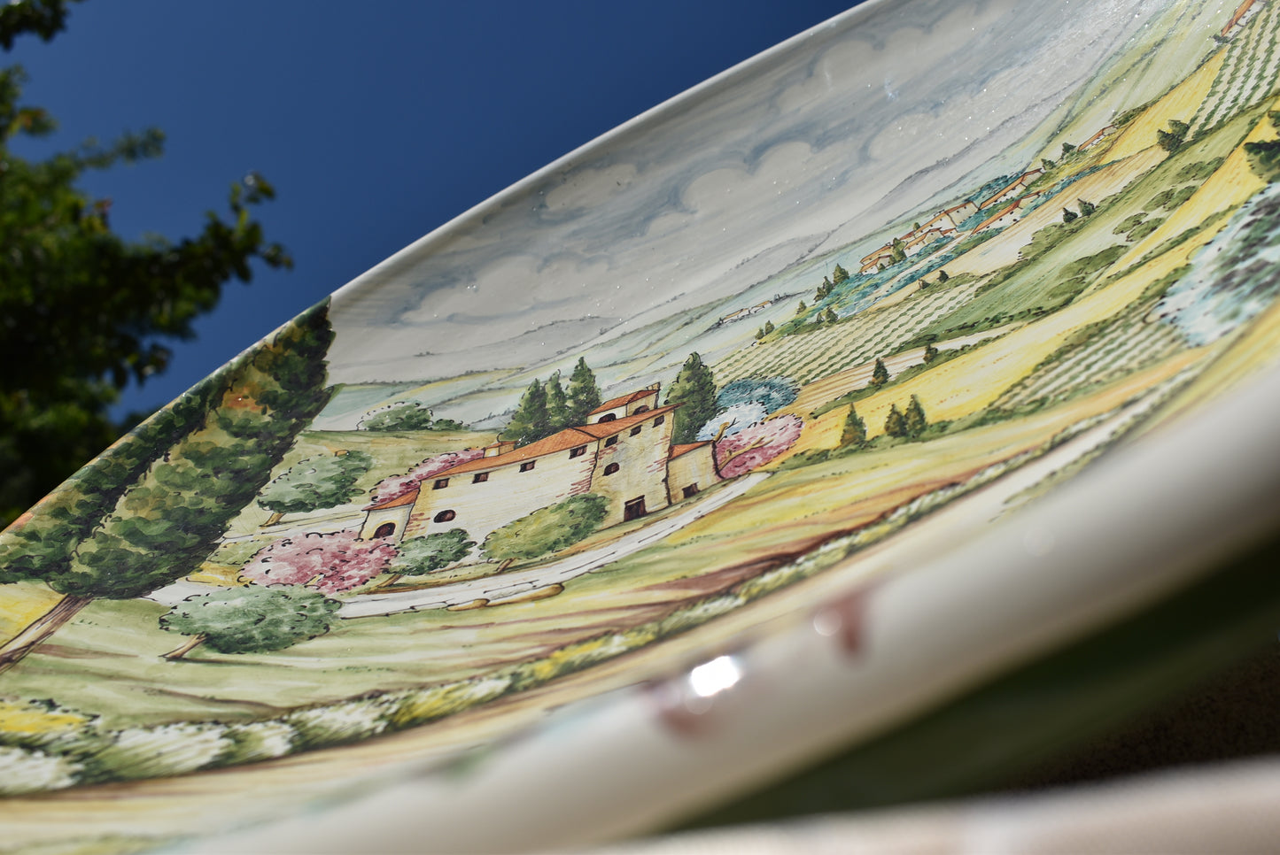 Piatto in ceramica