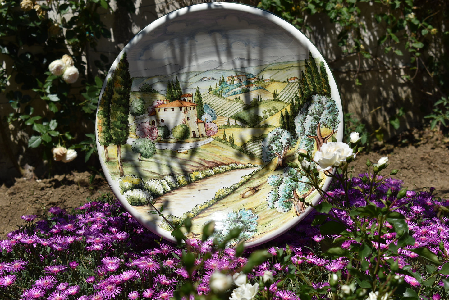 Piatto in ceramica