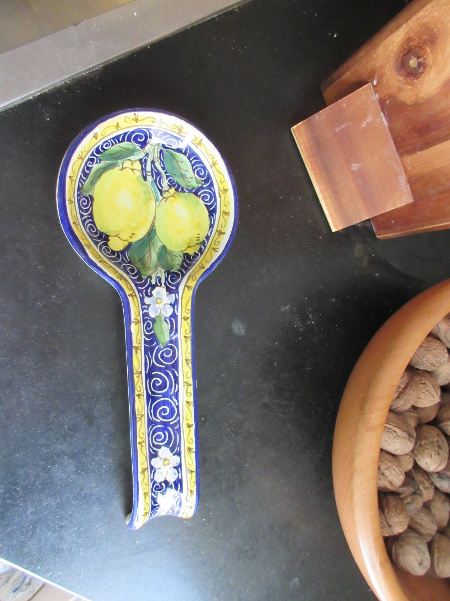Poggiamestolo in ceramica