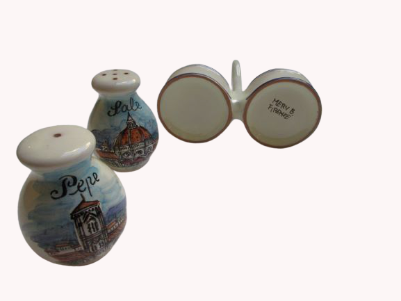 saliera e pepiera in ceramica