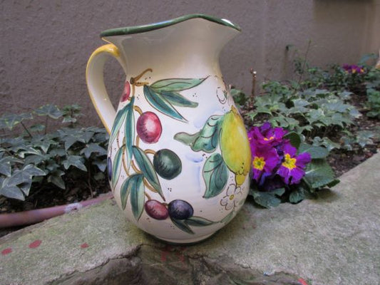 brocca in ceramica