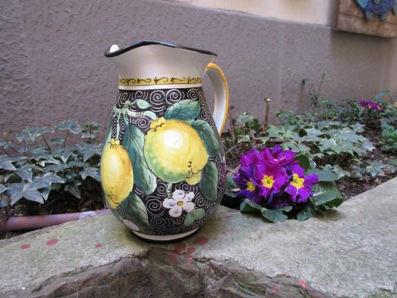 brocca in ceramica
