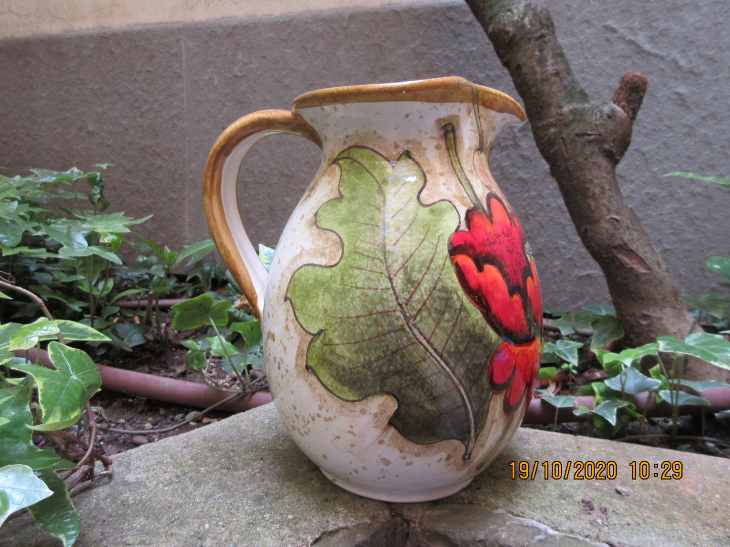 brocca in ceramica