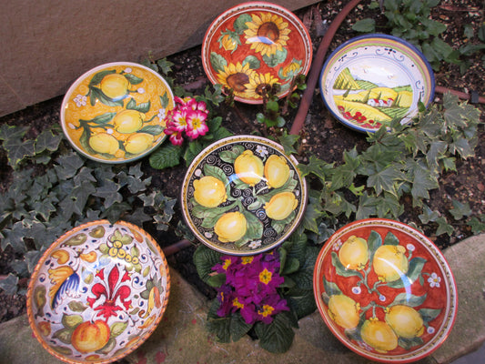 set di ciotole in ceramica