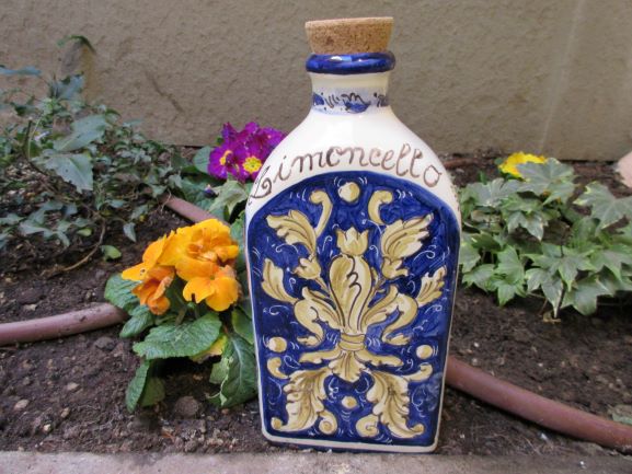 ceramic bottle for limoncello