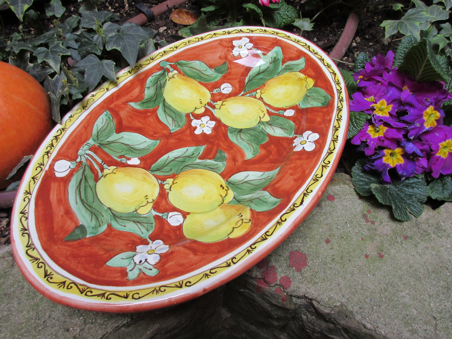 Vassoio in ceramica