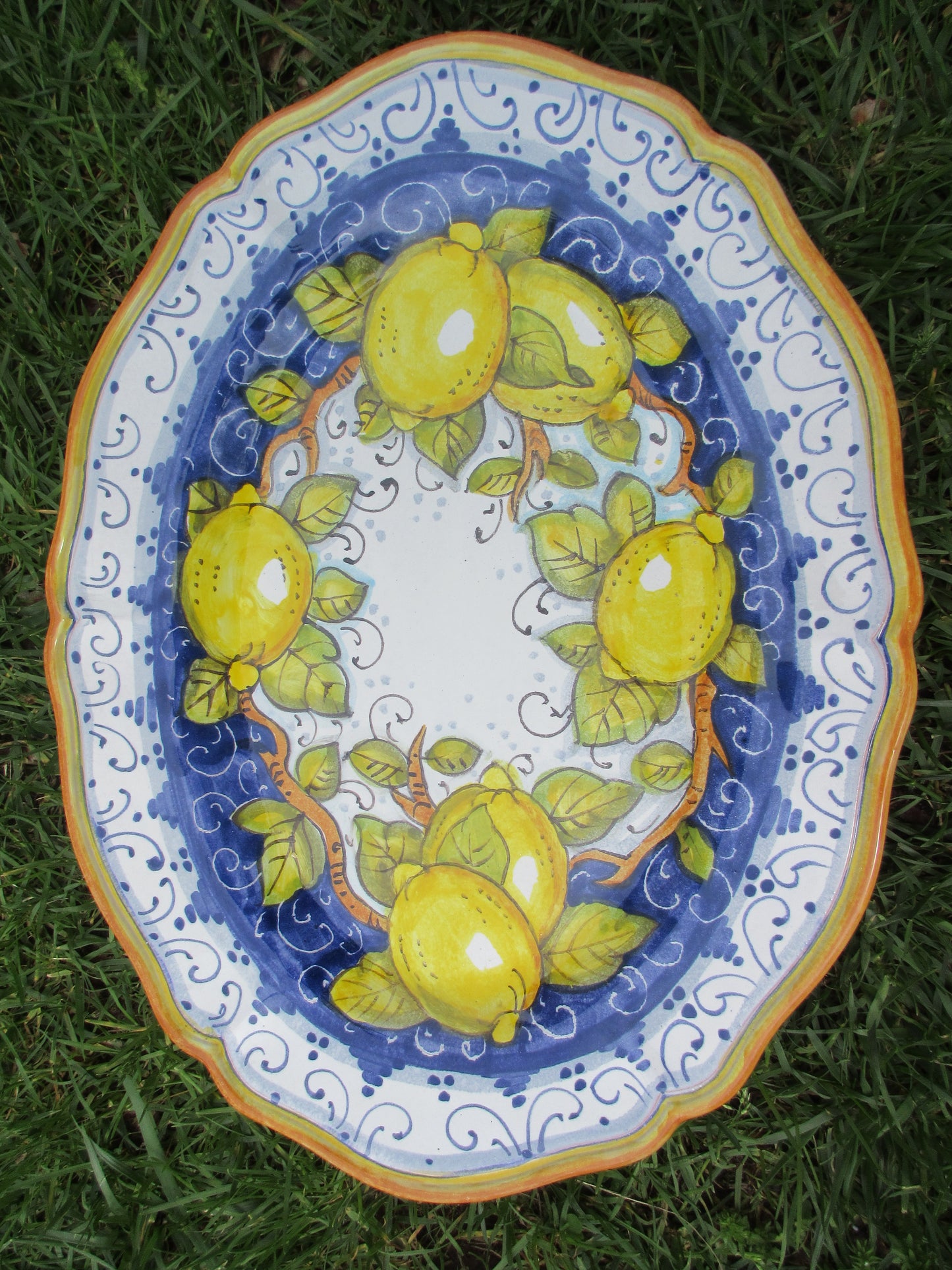 piatto di ceramica