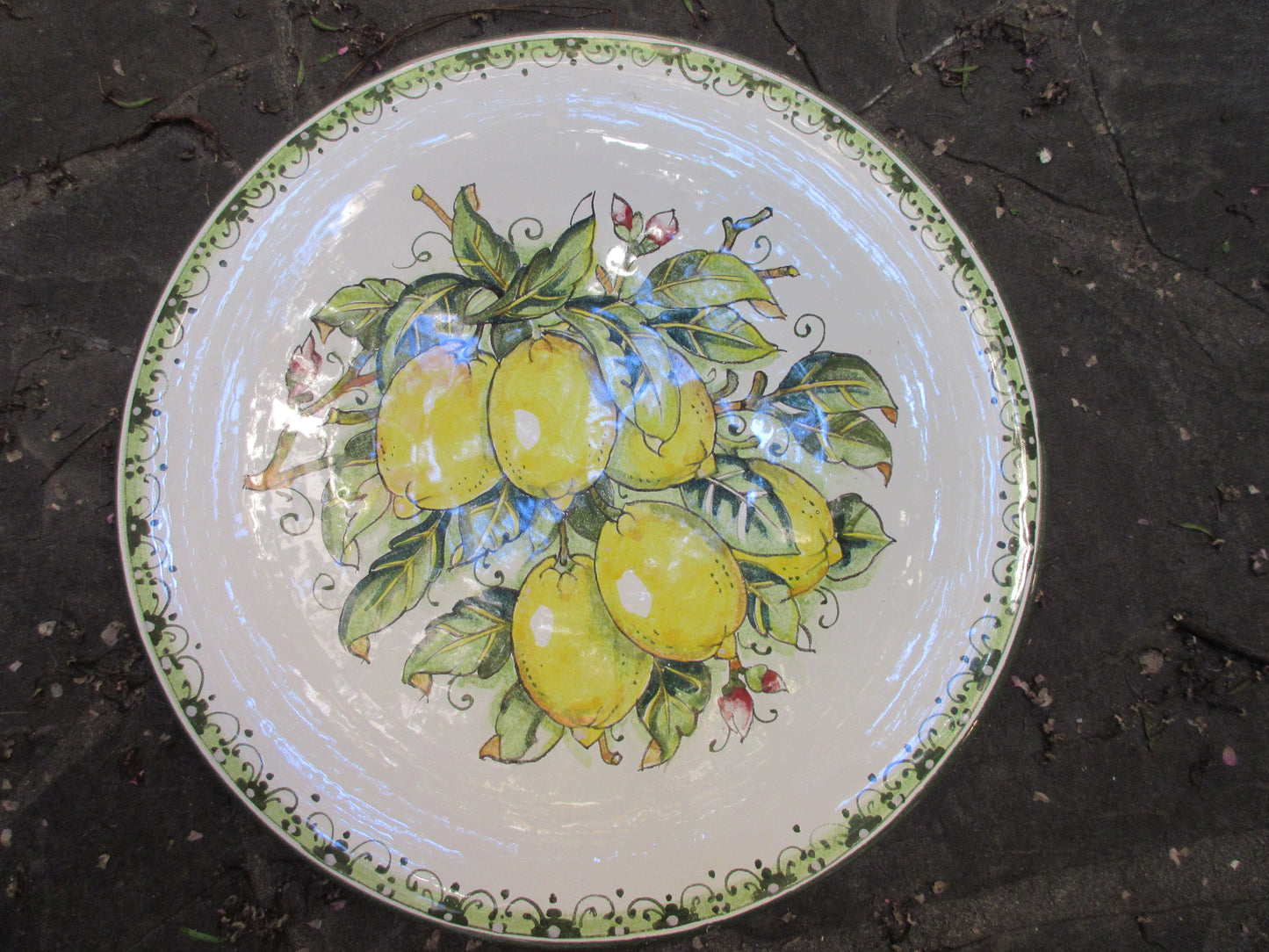 piatto di ceramica
