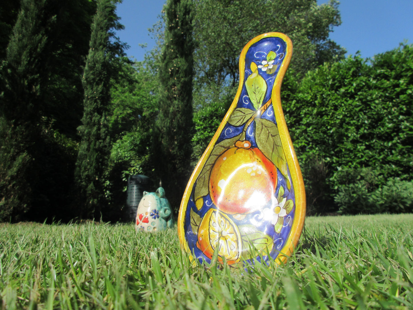 Posamestolo in ceramica
