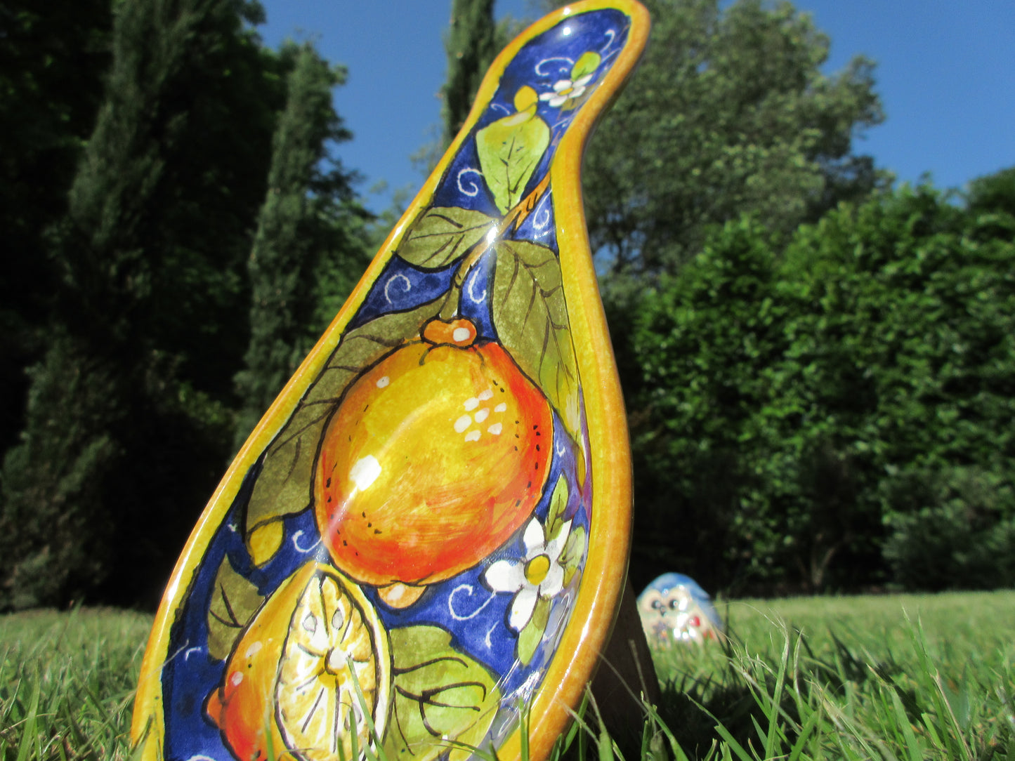Posamestolo in ceramica