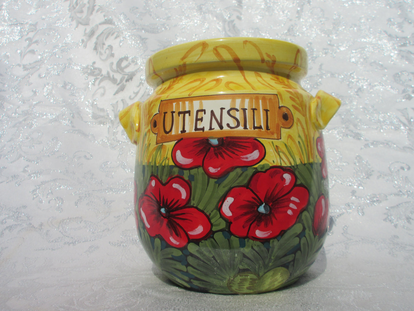 Portautensili in ceramica