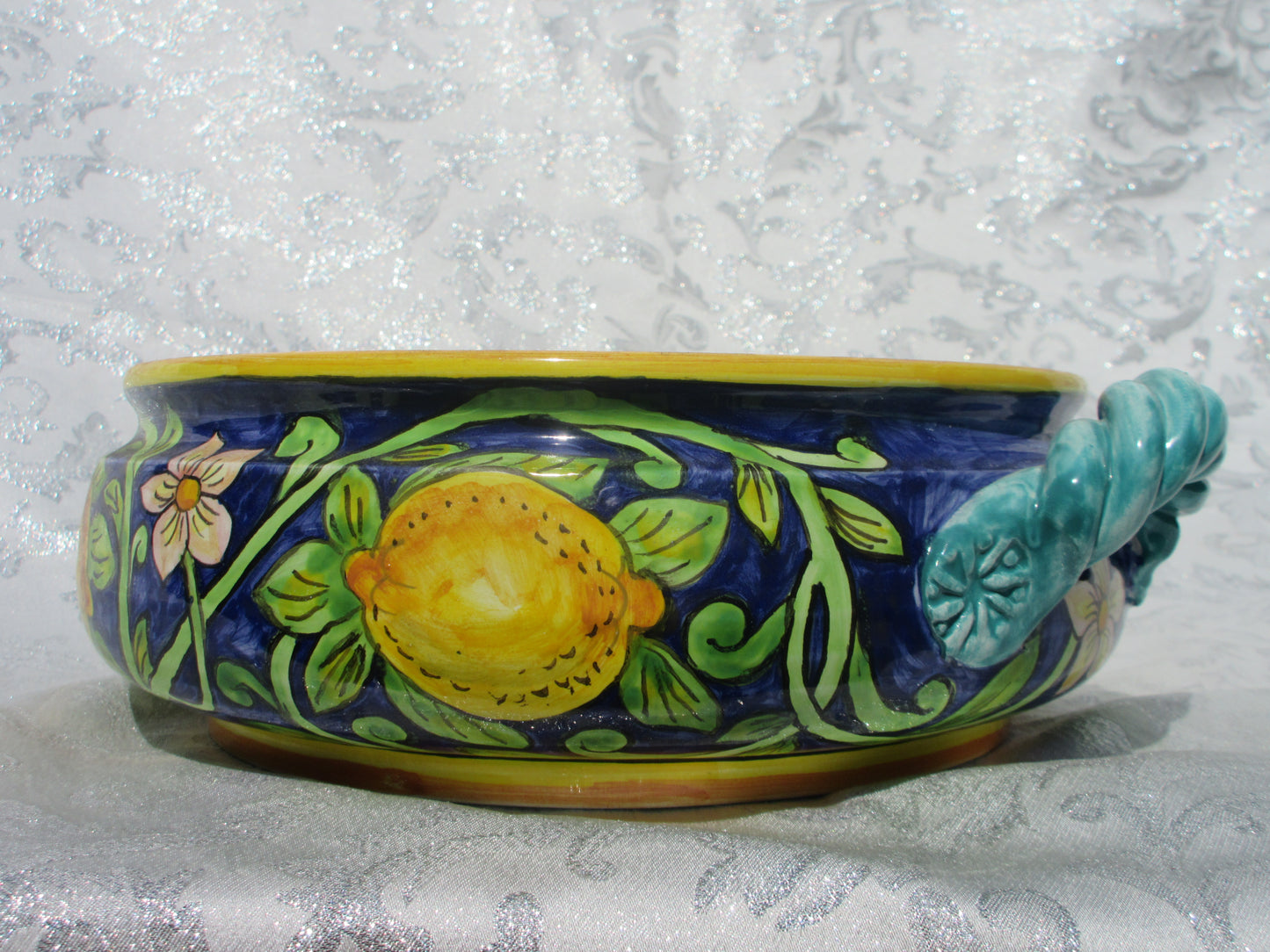 Centrotavola in ceramica