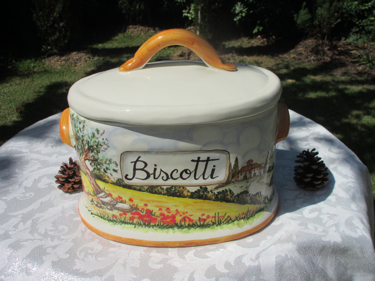 barattolo di biscotti in ceramica