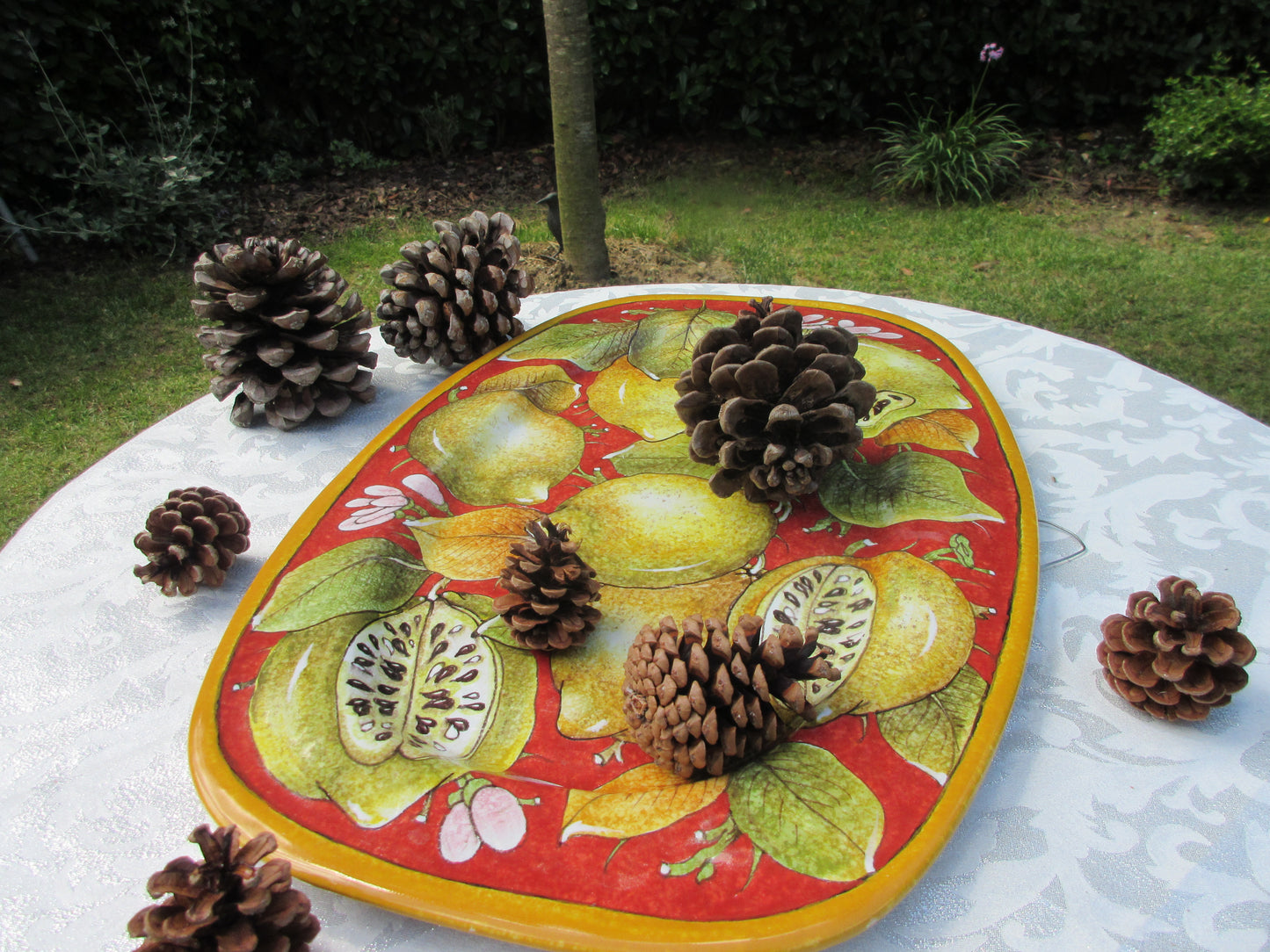 piatto di ceramica
