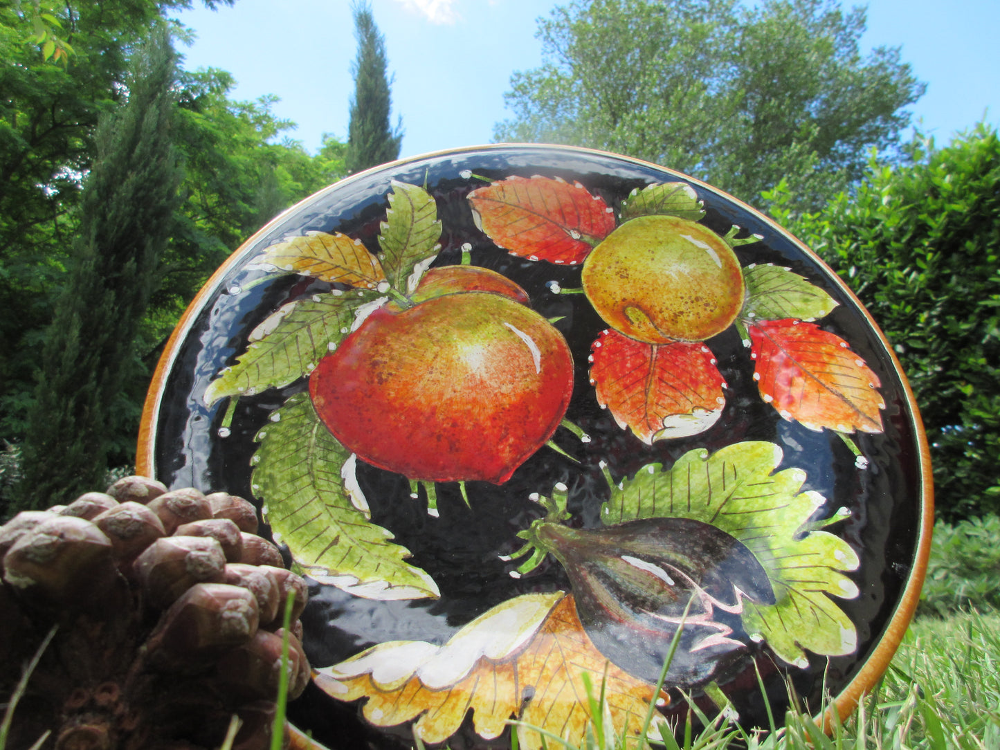 set di piatti in ceramica