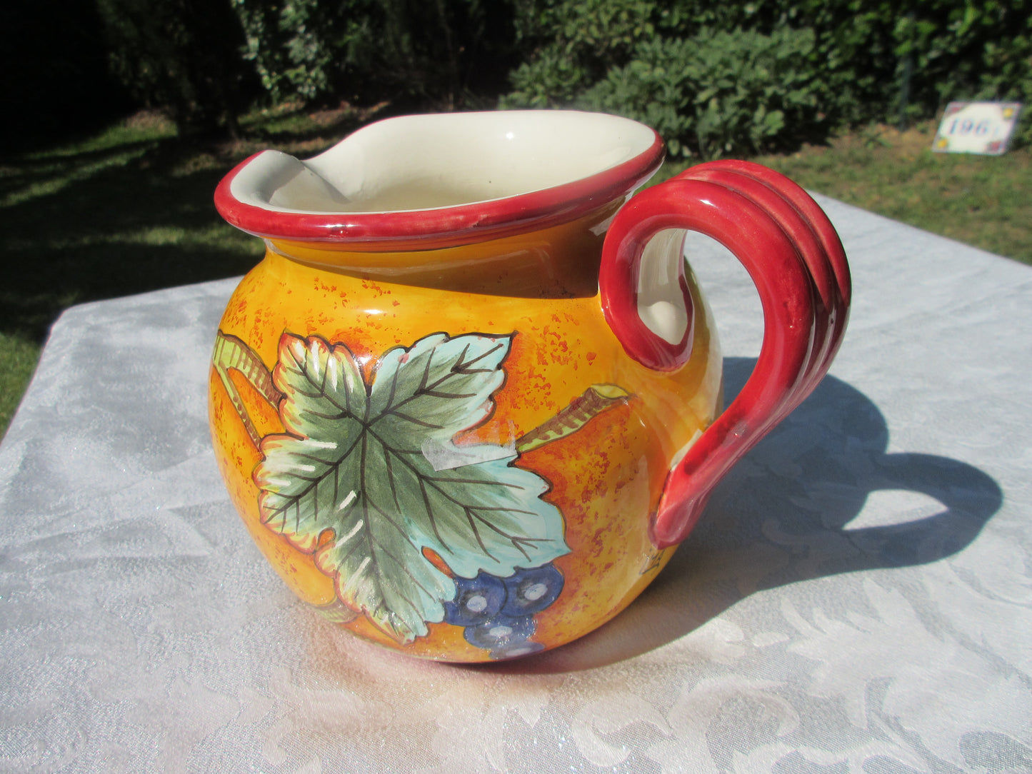 brocca in ceramica
